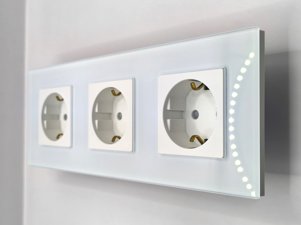 Priza tripla configurabila 3 doze cu rama din sticla (simple, USB, Wifi, etc.) [1]