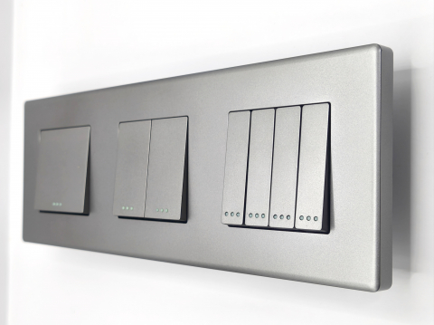 Plastic + mecanice - Intrerupator mecanic 4 doze configurabil cu rama de plastic (simplu, dublu, triplu, cvadruplu, cap/scara, cruce)