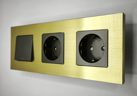 Intrerupator mecanic + priza 3 doze configurabil cu rama de aluminiu (simplu, cap scar/cruce, priza cu wifi, etc) [4]