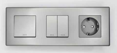 Intrerupator mecanic + priza 3 doze configurabil cu rama de plastic (simplu, cap scar/cruce, priza cu wifi, etc) [1]