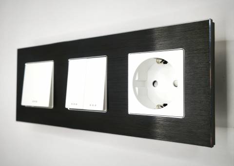Intrerupator mecanic + priza 3 doze configurabil cu rama de aluminiu (simplu, cap scar/cruce, priza cu wifi, etc), [6]