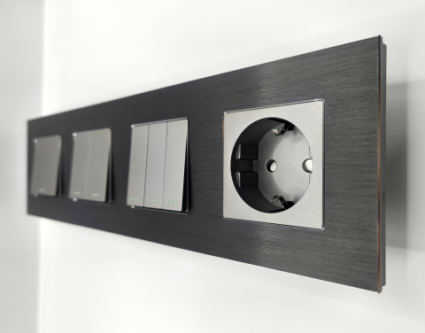 Intrerupator mecanic + priza 4 doze configurabil cu rama de aluminiu (simplu, cap scar/cruce, priza cu wifi, etc) [2]