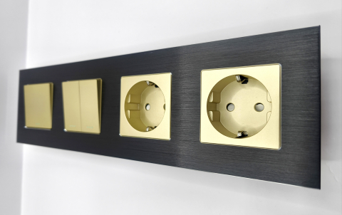 Intrerupator mecanic + priza 4 doze configurabil cu rama de aluminiu (simplu, cap scar/cruce, priza cu wifi, etc). [6]