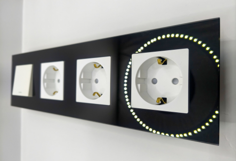 Intrerupator mecanic + priza 4 doze configurabil cu rama de sticla (simple, cap scar/cruce, prize cu wifi, etc), [6]