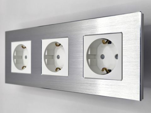 Aluminiu + Touch / tactil - Priza tripla configurabila 3 doze cu rama din aluminiu (simple, USB, Wifi, etc.)