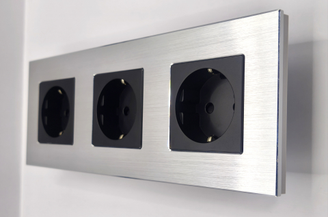 Priza tripla configurabila 3 doze cu rama din aluminiu (simple, USB, Wifi, etc.) [6]