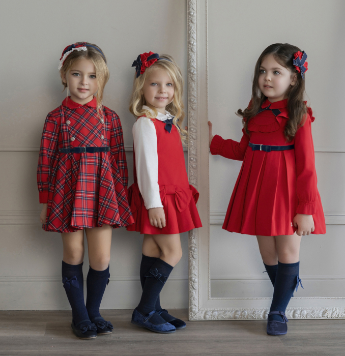 Rochiță roșie cu fundițe [3]