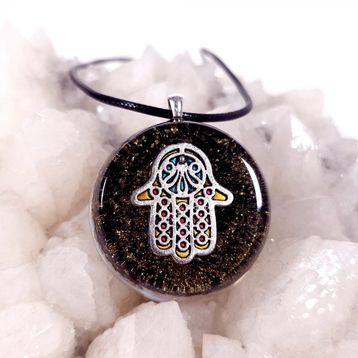 Medalion hamsa intoarsa a bunastarii din pietre naturale [2]