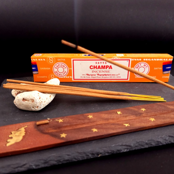 Bețișoare parfumate Satya Champa 15 gr rulate manual India, aromă florală picantă de-stresantă, meditație concentrare relaxare [4]
