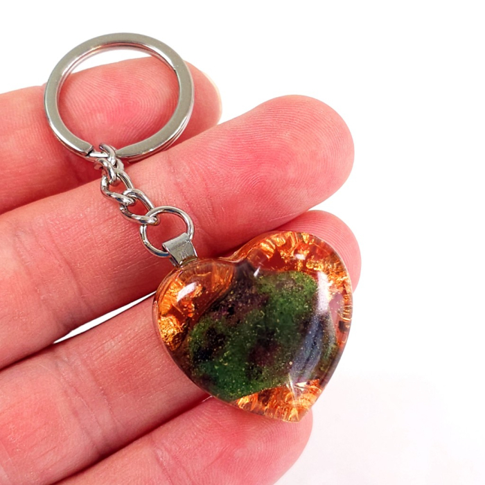 Breloc din pietre naturale zoisit cu rubin [4]