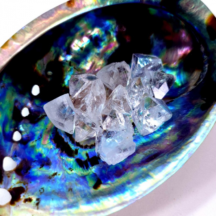 Cristal natural apofilit varf piramida [3]
