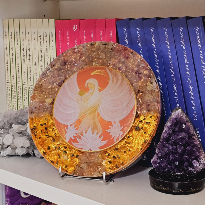 Decorațiune Arhanghel Uriel din pietre naturale [6]