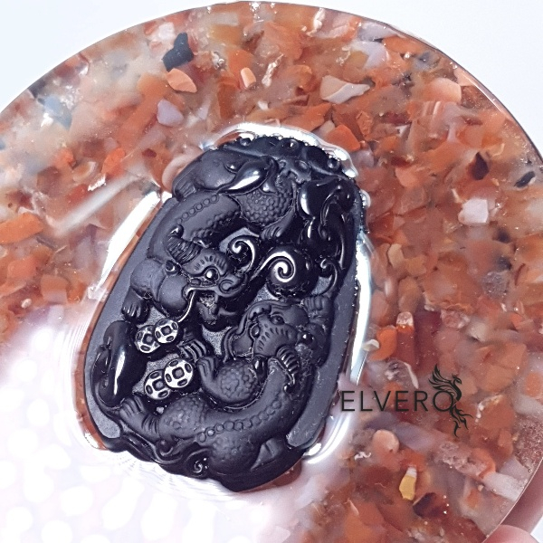 Disc orgonic cu dragoni pe bazorelief din obsidian negru, 11x2 cm * [3]