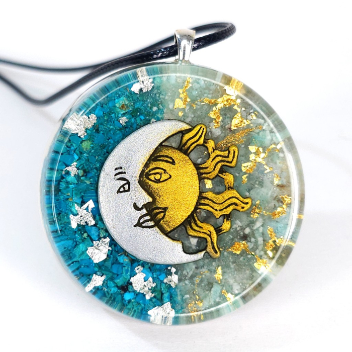 Medalion Soare si Luna din pietre naturale semipretioase [3]