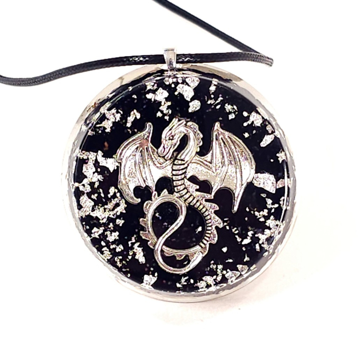 Amuleta dragon argintiu cu pietre naturale [6]