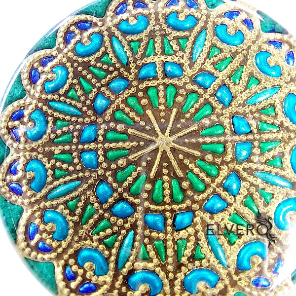 Medalion mandala verde din pietre naturale [3]