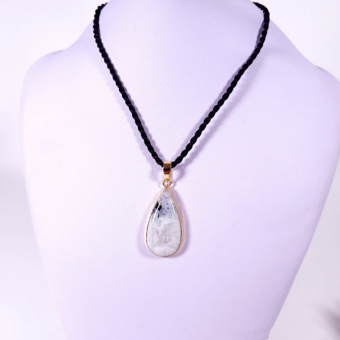 Medalion piatra lunii moonstone naturala [4]