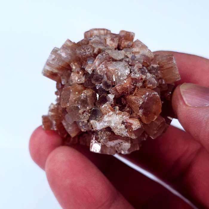 Aragonit natural cu forma nativa [4]