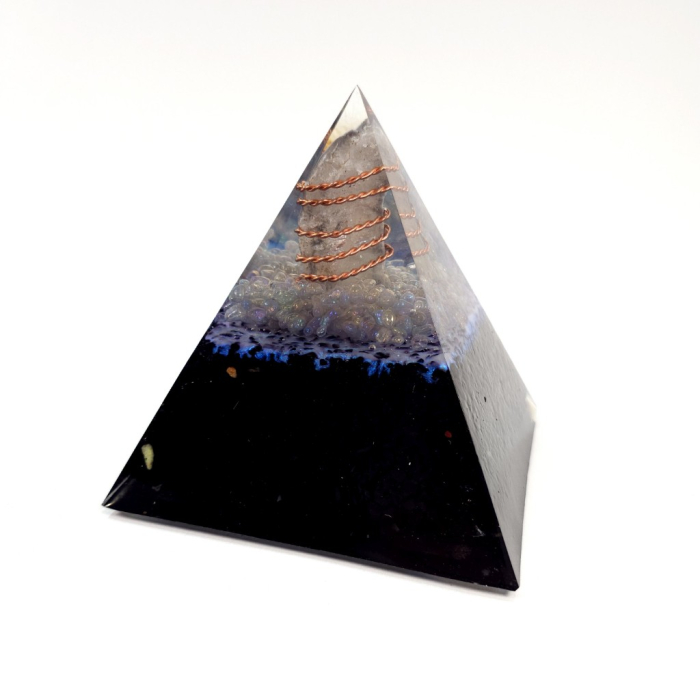 Piramida orgon mare cu turmalina neagra [5]