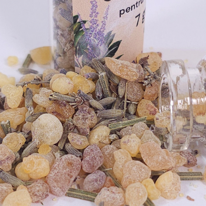 Tamaia naturala olibanum si lavanda amestec pentru fumigatii [4]