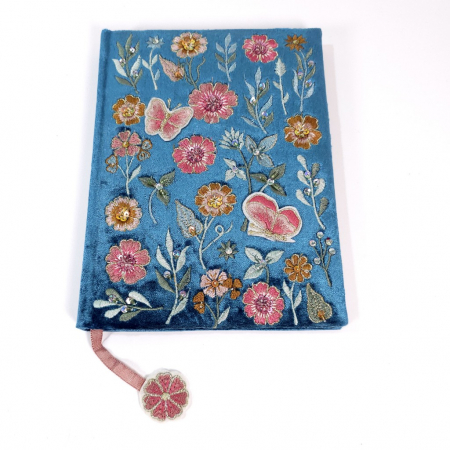Wellness - Agenda nedatata cu coperta de catifea cu model floral