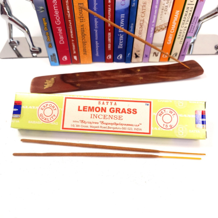 Betisoare parfumate Satya Lemon Grass – 10 bețe naturale cu aromă proaspătă de lămâiță [2]