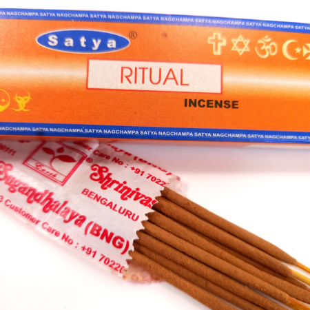 Betisoare parfumate Satya Ritual – 10 bețe naturale cu arome lemnoase pentru purificare spirituală [1]