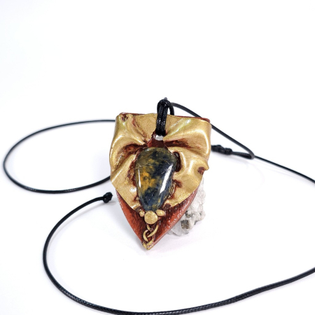 Pandantiv statement din neolit și lut polimeric – design original și handmade [5]