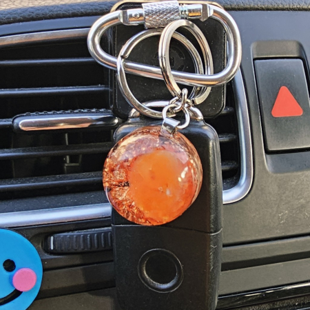 Breloc orgonic cu piatra carneol [4]