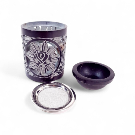 Candelă pentru arderea de tămâie sau uleiuri volatile, din sfalerit [8]