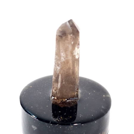 Cuart fumuriu varf natural pe suport orgonic [3]