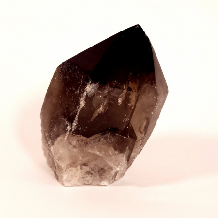 Minerale brute - Cristal de cuart fumuriu cu varf natural