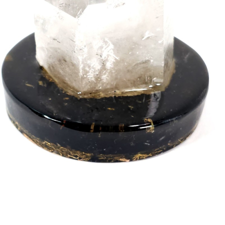 Cuart alb bagheta pe suport orgonic din turmalina neagra [3]
