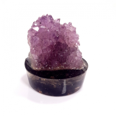 Minerale pe suport orgonic - bucata de ametist lila pe orgon rotund