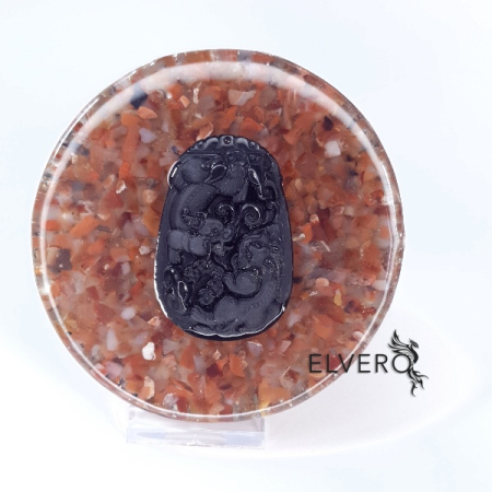 Decorațiuni orgon din pietre naturale - Disc orgonic cu dragoni pe bazorelief din obsidian negru, 11x2 cm *