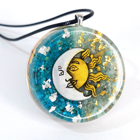 Medalion Soare si Luna din pietre naturale semipretioase [1]