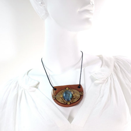 Pandantiv statement din labradorit și lut polimeric – design boho artistic handmade [11]