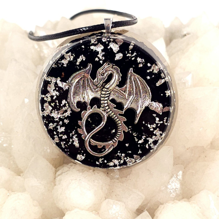 Amuleta dragon argintiu cu pietre naturale [7]