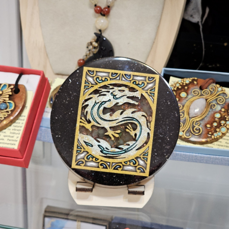 Decoratiune Dragon Vindecator din pietre naturale [4]