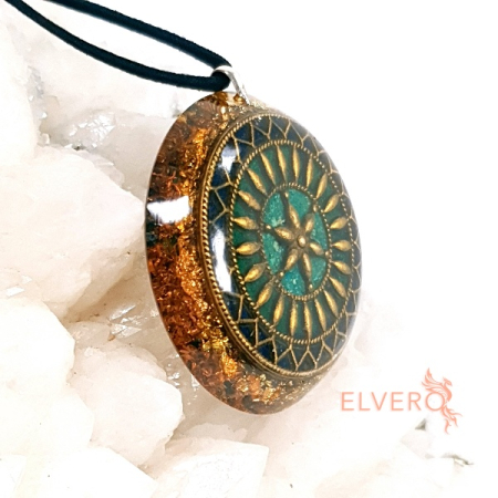 Medalion mandala cu pietre naturale semipretioase [2]