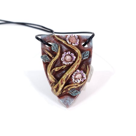 Pandantiv unicat Ramuri Înflorite din lut polimer și rodocrozit natural – design boho artistic handmade
