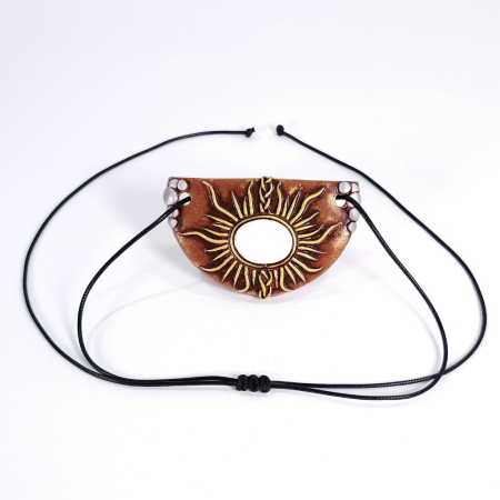 Pandantiv soare din scolecit și lut polimer – design artistic handmade cu simbol solar [8]