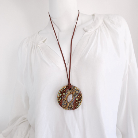 Medalion lut polimer cu piatra lunii naturala [7]