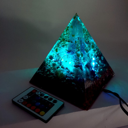 Piramida orgon pietre naturale cu leduri lumini si telecomanda [5]