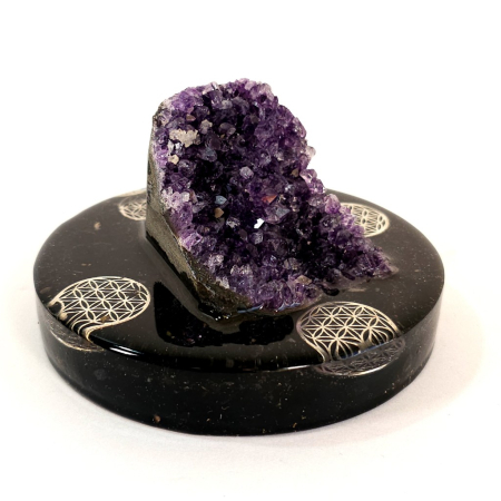 Minerale pe suport orgonic - Obiect decorativ din cristale de ametist