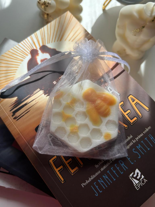 Tableta odorizant din ceara de soia , aroma florala , 30g [2]