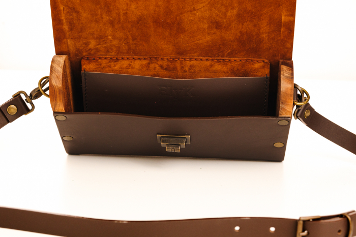 Geanta dama din piele naturala si lemn reciclat, lucrata manual, Katy, Handmade, Maro [4]