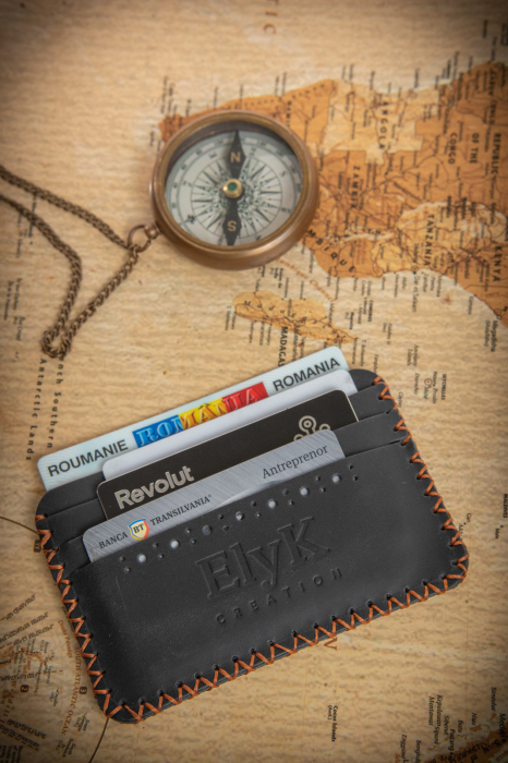 Portcard din piele naturala, lucrat si cusut manual, Remus, Handmade, Negru [3]
