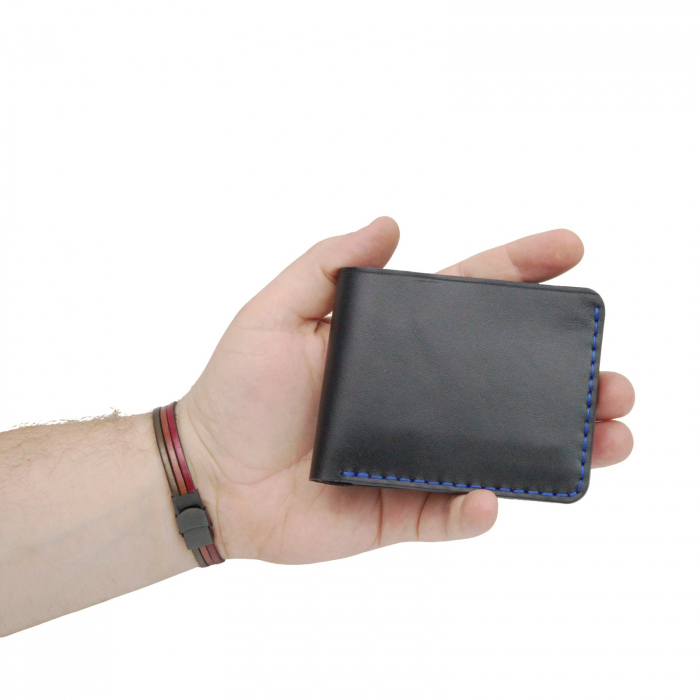 Portofel personalizabil clasic barbati din piele naturala, Hector Young, negru detalii albastre [7]