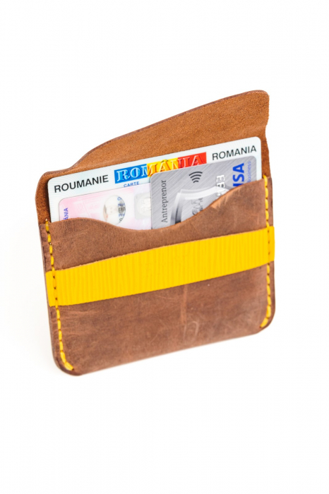 Portofel minimalist din piele naturala, lucrat si cusut manual, Hapi, Handmade, Maro Crazy Horse, Produs in Romania [7]